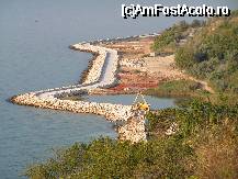 [P20] Se construia o faleza catre Albena » foto by ionescunic
 - 
<span class="allrVoted glyphicon glyphicon-heart hidden" id="av35654"></span>
<a class="m-l-10 hidden" id="sv35654" onclick="voting_Foto_DelVot(,35654,1183)" role="button">șterge vot <span class="glyphicon glyphicon-remove"></span></a>
<a id="v935654" class=" c-red"  onclick="voting_Foto_SetVot(35654)" role="button"><span class="glyphicon glyphicon-heart-empty"></span> <b>LIKE</b> = Votează poza</a> <img class="hidden"  id="f35654W9" src="/imagini/loader.gif" border="0" /><span class="AjErrMes hidden" id="e35654ErM"></span>