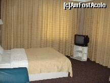 [P19] Cheia - Hotel Royal , vedeti ce ferestre mari ? » foto by Diaura*
 - 
<span class="allrVoted glyphicon glyphicon-heart hidden" id="av124881"></span>
<a class="m-l-10 hidden" id="sv124881" onclick="voting_Foto_DelVot(,124881,1917)" role="button">șterge vot <span class="glyphicon glyphicon-remove"></span></a>
<a id="v9124881" class=" c-red"  onclick="voting_Foto_SetVot(124881)" role="button"><span class="glyphicon glyphicon-heart-empty"></span> <b>LIKE</b> = Votează poza</a> <img class="hidden"  id="f124881W9" src="/imagini/loader.gif" border="0" /><span class="AjErrMes hidden" id="e124881ErM"></span>