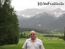 [P13] Sat tirolez. » foto by ghidioneanu
 - 
<span class="allrVoted glyphicon glyphicon-heart hidden" id="av9538"></span>
<a class="m-l-10 hidden" id="sv9538" onclick="voting_Foto_DelVot(,9538,2709)" role="button">șterge vot <span class="glyphicon glyphicon-remove"></span></a>
<a id="v99538" class=" c-red"  onclick="voting_Foto_SetVot(9538)" role="button"><span class="glyphicon glyphicon-heart-empty"></span> <b>LIKE</b> = Votează poza</a> <img class="hidden"  id="f9538W9" src="/imagini/loader.gif" border="0" /><span class="AjErrMes hidden" id="e9538ErM"></span>
