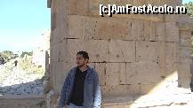 [P01] intrarea in leptis. baiatul este pur libian » foto by florinene* †
 - 
<span class="allrVoted glyphicon glyphicon-heart hidden" id="av57039"></span>
<a class="m-l-10 hidden" id="sv57039" onclick="voting_Foto_DelVot(,57039,3412)" role="button">șterge vot <span class="glyphicon glyphicon-remove"></span></a>
<a id="v957039" class=" c-red"  onclick="voting_Foto_SetVot(57039)" role="button"><span class="glyphicon glyphicon-heart-empty"></span> <b>LIKE</b> = Votează poza</a> <img class="hidden"  id="f57039W9" src="/imagini/loader.gif" border="0" /><span class="AjErrMes hidden" id="e57039ErM"></span>