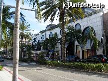 [P01] Rodeo Drive » foto by Darklocks
 - 
<span class="allrVoted glyphicon glyphicon-heart hidden" id="av191947"></span>
<a class="m-l-10 hidden" id="sv191947" onclick="voting_Foto_DelVot(,191947,3532)" role="button">șterge vot <span class="glyphicon glyphicon-remove"></span></a>
<a id="v9191947" class=" c-red"  onclick="voting_Foto_SetVot(191947)" role="button"><span class="glyphicon glyphicon-heart-empty"></span> <b>LIKE</b> = Votează poza</a> <img class="hidden"  id="f191947W9" src="/imagini/loader.gif" border="0" /><span class="AjErrMes hidden" id="e191947ErM"></span>