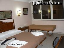 [P02] Camera tripla la hotel Center 2* Roma » foto by cristinadumitru*
 - 
<span class="allrVoted glyphicon glyphicon-heart hidden" id="av22322"></span>
<a class="m-l-10 hidden" id="sv22322" onclick="voting_Foto_DelVot(,22322,3594)" role="button">șterge vot <span class="glyphicon glyphicon-remove"></span></a>
<a id="v922322" class=" c-red"  onclick="voting_Foto_SetVot(22322)" role="button"><span class="glyphicon glyphicon-heart-empty"></span> <b>LIKE</b> = Votează poza</a> <img class="hidden"  id="f22322W9" src="/imagini/loader.gif" border="0" /><span class="AjErrMes hidden" id="e22322ErM"></span>