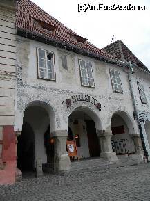 [P15] imagine din orasul Sibiu » foto by ioana22
 - 
<span class="allrVoted glyphicon glyphicon-heart hidden" id="av36531"></span>
<a class="m-l-10 hidden" id="sv36531" onclick="voting_Foto_DelVot(,36531,4300)" role="button">șterge vot <span class="glyphicon glyphicon-remove"></span></a>
<a id="v936531" class=" c-red"  onclick="voting_Foto_SetVot(36531)" role="button"><span class="glyphicon glyphicon-heart-empty"></span> <b>LIKE</b> = Votează poza</a> <img class="hidden"  id="f36531W9" src="/imagini/loader.gif" border="0" /><span class="AjErrMes hidden" id="e36531ErM"></span>