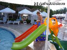 [P19] Juniorul si piscina exterioara pentru copii - langa piscina principala. » foto by angi73
 - 
<span class="allrVoted glyphicon glyphicon-heart hidden" id="av207632"></span>
<a class="m-l-10 hidden" id="sv207632" onclick="voting_Foto_DelVot(,207632,1)" role="button">șterge vot <span class="glyphicon glyphicon-remove"></span></a>
<a id="v9207632" class=" c-red"  onclick="voting_Foto_SetVot(207632)" role="button"><span class="glyphicon glyphicon-heart-empty"></span> <b>LIKE</b> = Votează poza</a> <img class="hidden"  id="f207632W9" src="/imagini/loader.gif" border="0" /><span class="AjErrMes hidden" id="e207632ErM"></span>