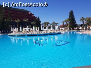 [P14] O piscină pentru adulți. » foto by sebigeanina
 - 
<span class="allrVoted glyphicon glyphicon-heart hidden" id="av1363498"></span>
<a class="m-l-10 hidden" id="sv1363498" onclick="voting_Foto_DelVot(,1363498,1)" role="button">șterge vot <span class="glyphicon glyphicon-remove"></span></a>
<a id="v91363498" class=" c-red"  onclick="voting_Foto_SetVot(1363498)" role="button"><span class="glyphicon glyphicon-heart-empty"></span> <b>LIKE</b> = Votează poza</a> <img class="hidden"  id="f1363498W9" src="/imagini/loader.gif" border="0" /><span class="AjErrMes hidden" id="e1363498ErM"></span>