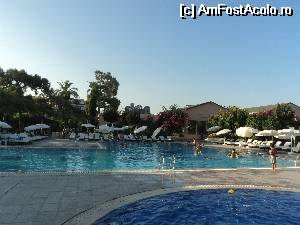 [P22] Cealalta piscina » foto by amelia
 - 
<span class="allrVoted glyphicon glyphicon-heart hidden" id="av514311"></span>
<a class="m-l-10 hidden" id="sv514311" onclick="voting_Foto_DelVot(,514311,101)" role="button">șterge vot <span class="glyphicon glyphicon-remove"></span></a>
<a id="v9514311" class=" c-red"  onclick="voting_Foto_SetVot(514311)" role="button"><span class="glyphicon glyphicon-heart-empty"></span> <b>LIKE</b> = Votează poza</a> <img class="hidden"  id="f514311W9" src="/imagini/loader.gif" border="0" /><span class="AjErrMes hidden" id="e514311ErM"></span>