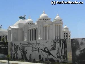 [P02] Noul Rixos vazut din autocar.  » foto by denisucu
 - 
<span class="allrVoted glyphicon glyphicon-heart hidden" id="av638626"></span>
<a class="m-l-10 hidden" id="sv638626" onclick="voting_Foto_DelVot(,638626,11)" role="button">șterge vot <span class="glyphicon glyphicon-remove"></span></a>
<a id="v9638626" class=" c-red"  onclick="voting_Foto_SetVot(638626)" role="button"><span class="glyphicon glyphicon-heart-empty"></span> <b>LIKE</b> = Votează poza</a> <img class="hidden"  id="f638626W9" src="/imagini/loader.gif" border="0" /><span class="AjErrMes hidden" id="e638626ErM"></span>