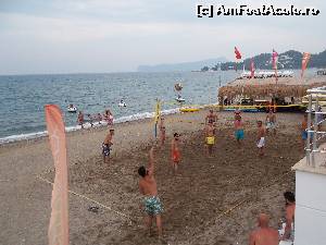[P06] Volei pe plajă!  » foto by T&T*
 - 
<span class="allrVoted glyphicon glyphicon-heart hidden" id="av653308"></span>
<a class="m-l-10 hidden" id="sv653308" onclick="voting_Foto_DelVot(,653308,111)" role="button">șterge vot <span class="glyphicon glyphicon-remove"></span></a>
<a id="v9653308" class=" c-red"  onclick="voting_Foto_SetVot(653308)" role="button"><span class="glyphicon glyphicon-heart-empty"></span> <b>LIKE</b> = Votează poza</a> <img class="hidden"  id="f653308W9" src="/imagini/loader.gif" border="0" /><span class="AjErrMes hidden" id="e653308ErM"></span>