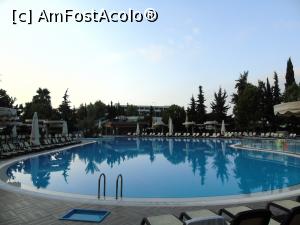 [P07] Piscina.  » foto by sorintm
 - 
<span class="allrVoted glyphicon glyphicon-heart hidden" id="av907563"></span>
<a class="m-l-10 hidden" id="sv907563" onclick="voting_Foto_DelVot(,907563,120)" role="button">șterge vot <span class="glyphicon glyphicon-remove"></span></a>
<a id="v9907563" class=" c-red"  onclick="voting_Foto_SetVot(907563)" role="button"><span class="glyphicon glyphicon-heart-empty"></span> <b>LIKE</b> = Votează poza</a> <img class="hidden"  id="f907563W9" src="/imagini/loader.gif" border="0" /><span class="AjErrMes hidden" id="e907563ErM"></span>