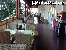 [P12] terasa unde serveam micul dejun de langa restaurantul principal » foto by Adrianne
 - 
<span class="allrVoted glyphicon glyphicon-heart hidden" id="av191881"></span>
<a class="m-l-10 hidden" id="sv191881" onclick="voting_Foto_DelVot(,191881,124)" role="button">șterge vot <span class="glyphicon glyphicon-remove"></span></a>
<a id="v9191881" class=" c-red"  onclick="voting_Foto_SetVot(191881)" role="button"><span class="glyphicon glyphicon-heart-empty"></span> <b>LIKE</b> = Votează poza</a> <img class="hidden"  id="f191881W9" src="/imagini/loader.gif" border="0" /><span class="AjErrMes hidden" id="e191881ErM"></span>