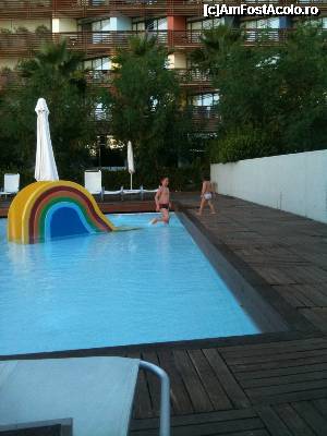 [P11] Piscina pentru copii, cu un mini tobogan » foto by angi16
 - 
<span class="allrVoted glyphicon glyphicon-heart hidden" id="av366640"></span>
<a class="m-l-10 hidden" id="sv366640" onclick="voting_Foto_DelVot(,366640,14)" role="button">șterge vot <span class="glyphicon glyphicon-remove"></span></a>
<a id="v9366640" class=" c-red"  onclick="voting_Foto_SetVot(366640)" role="button"><span class="glyphicon glyphicon-heart-empty"></span> <b>LIKE</b> = Votează poza</a> <img class="hidden"  id="f366640W9" src="/imagini/loader.gif" border="0" /><span class="AjErrMes hidden" id="e366640ErM"></span>