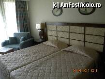 [P02] camera de hotel. fotoliul era extensibil si ne-a fost pregatit de ei, cu cearsafuri curate si perna » foto by silvia tudoran
 - 
<span class="allrVoted glyphicon glyphicon-heart hidden" id="av236414"></span>
<a class="m-l-10 hidden" id="sv236414" onclick="voting_Foto_DelVot(,236414,143)" role="button">șterge vot <span class="glyphicon glyphicon-remove"></span></a>
<a id="v9236414" class=" c-red"  onclick="voting_Foto_SetVot(236414)" role="button"><span class="glyphicon glyphicon-heart-empty"></span> <b>LIKE</b> = Votează poza</a> <img class="hidden"  id="f236414W9" src="/imagini/loader.gif" border="0" /><span class="AjErrMes hidden" id="e236414ErM"></span>