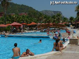 [P07] O parte a piscinei...  » foto by aur1269
 - 
<span class="allrVoted glyphicon glyphicon-heart hidden" id="av355061"></span>
<a class="m-l-10 hidden" id="sv355061" onclick="voting_Foto_DelVot(,355061,152)" role="button">șterge vot <span class="glyphicon glyphicon-remove"></span></a>
<a id="v9355061" class=" c-red"  onclick="voting_Foto_SetVot(355061)" role="button"><span class="glyphicon glyphicon-heart-empty"></span> <b>LIKE</b> = Votează poza</a> <img class="hidden"  id="f355061W9" src="/imagini/loader.gif" border="0" /><span class="AjErrMes hidden" id="e355061ErM"></span>
