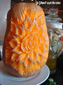 [P54] si pepenele galben se poate 'sculpta' » foto by geany_m
 - 
<span class="allrVoted glyphicon glyphicon-heart hidden" id="av124309"></span>
<a class="m-l-10 hidden" id="sv124309" onclick="voting_Foto_DelVot(,124309,16)" role="button">șterge vot <span class="glyphicon glyphicon-remove"></span></a>
<a id="v9124309" class=" c-red"  onclick="voting_Foto_SetVot(124309)" role="button"><span class="glyphicon glyphicon-heart-empty"></span> <b>LIKE</b> = Votează poza</a> <img class="hidden"  id="f124309W9" src="/imagini/loader.gif" border="0" /><span class="AjErrMes hidden" id="e124309ErM"></span>