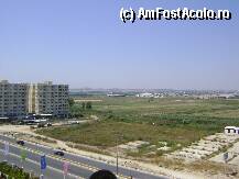[P07] Zona din jurul complexului - jalnica!, scuzabil insa avand in vedere ca in anul 2000 toata zona era desert (asa ni s-a spus) » foto by mmf
 - 
<span class="allrVoted glyphicon glyphicon-heart hidden" id="av15138"></span>
<a class="m-l-10 hidden" id="sv15138" onclick="voting_Foto_DelVot(,15138,171)" role="button">șterge vot <span class="glyphicon glyphicon-remove"></span></a>
<a id="v915138" class=" c-red"  onclick="voting_Foto_SetVot(15138)" role="button"><span class="glyphicon glyphicon-heart-empty"></span> <b>LIKE</b> = Votează poza</a> <img class="hidden"  id="f15138W9" src="/imagini/loader.gif" border="0" /><span class="AjErrMes hidden" id="e15138ErM"></span>
