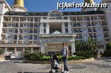 [P15] Intrare hotel » foto by kristalina
 - 
<span class="allrVoted glyphicon glyphicon-heart hidden" id="av215262"></span>
<a class="m-l-10 hidden" id="sv215262" onclick="voting_Foto_DelVot(,215262,177)" role="button">șterge vot <span class="glyphicon glyphicon-remove"></span></a>
<a id="v9215262" class=" c-red"  onclick="voting_Foto_SetVot(215262)" role="button"><span class="glyphicon glyphicon-heart-empty"></span> <b>LIKE</b> = Votează poza</a> <img class="hidden"  id="f215262W9" src="/imagini/loader.gif" border="0" /><span class="AjErrMes hidden" id="e215262ErM"></span>