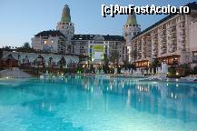 [P01] piscina principala, seara.  » foto by mihailtoma
 - 
<span class="allrVoted glyphicon glyphicon-heart hidden" id="av17487"></span>
<a class="m-l-10 hidden" id="sv17487" onclick="voting_Foto_DelVot(,17487,177)" role="button">șterge vot <span class="glyphicon glyphicon-remove"></span></a>
<a id="v917487" class=" c-red"  onclick="voting_Foto_SetVot(17487)" role="button"><span class="glyphicon glyphicon-heart-empty"></span> <b>LIKE</b> = Votează poza</a> <img class="hidden"  id="f17487W9" src="/imagini/loader.gif" border="0" /><span class="AjErrMes hidden" id="e17487ErM"></span>