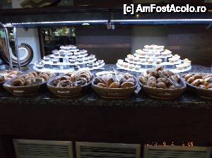 [P03] micul dejun-patiserie » foto by Nikita
 - 
<span class="allrVoted glyphicon glyphicon-heart hidden" id="av466013"></span>
<a class="m-l-10 hidden" id="sv466013" onclick="voting_Foto_DelVot(,466013,179)" role="button">șterge vot <span class="glyphicon glyphicon-remove"></span></a>
<a id="v9466013" class=" c-red"  onclick="voting_Foto_SetVot(466013)" role="button"><span class="glyphicon glyphicon-heart-empty"></span> <b>LIKE</b> = Votează poza</a> <img class="hidden"  id="f466013W9" src="/imagini/loader.gif" border="0" /><span class="AjErrMes hidden" id="e466013ErM"></span>