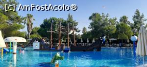 [P27] Piscina pentru copii la aquapark » foto by OviAlex
 - 
<span class="allrVoted glyphicon glyphicon-heart hidden" id="av1376667"></span>
<a class="m-l-10 hidden" id="sv1376667" onclick="voting_Foto_DelVot(,1376667,181)" role="button">șterge vot <span class="glyphicon glyphicon-remove"></span></a>
<a id="v91376667" class=" c-red"  onclick="voting_Foto_SetVot(1376667)" role="button"><span class="glyphicon glyphicon-heart-empty"></span> <b>LIKE</b> = Votează poza</a> <img class="hidden"  id="f1376667W9" src="/imagini/loader.gif" border="0" /><span class="AjErrMes hidden" id="e1376667ErM"></span>
