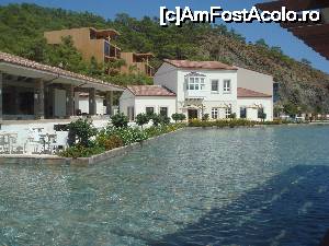 [P07] Lotus Bar si Casa Inghetatei » foto by simov
 - 
<span class="allrVoted glyphicon glyphicon-heart hidden" id="av670533"></span>
<a class="m-l-10 hidden" id="sv670533" onclick="voting_Foto_DelVot(,670533,187)" role="button">șterge vot <span class="glyphicon glyphicon-remove"></span></a>
<a id="v9670533" class=" c-red"  onclick="voting_Foto_SetVot(670533)" role="button"><span class="glyphicon glyphicon-heart-empty"></span> <b>LIKE</b> = Votează poza</a> <img class="hidden"  id="f670533W9" src="/imagini/loader.gif" border="0" /><span class="AjErrMes hidden" id="e670533ErM"></span>