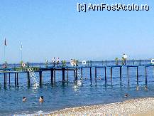 [P17] plaja cu pietriș și pontonul folosit doar pentru a intra în mare » foto by nicole33
 - 
<span class="allrVoted glyphicon glyphicon-heart hidden" id="av235090"></span>
<a class="m-l-10 hidden" id="sv235090" onclick="voting_Foto_DelVot(,235090,203)" role="button">șterge vot <span class="glyphicon glyphicon-remove"></span></a>
<a id="v9235090" class=" c-red"  onclick="voting_Foto_SetVot(235090)" role="button"><span class="glyphicon glyphicon-heart-empty"></span> <b>LIKE</b> = Votează poza</a> <img class="hidden"  id="f235090W9" src="/imagini/loader.gif" border="0" /><span class="AjErrMes hidden" id="e235090ErM"></span>