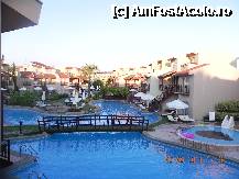 [P18] piscina lake house la asfintit » foto by raluca sassu
 - 
<span class="allrVoted glyphicon glyphicon-heart hidden" id="av259547"></span>
<a class="m-l-10 hidden" id="sv259547" onclick="voting_Foto_DelVot(,259547,203)" role="button">șterge vot <span class="glyphicon glyphicon-remove"></span></a>
<a id="v9259547" class=" c-red"  onclick="voting_Foto_SetVot(259547)" role="button"><span class="glyphicon glyphicon-heart-empty"></span> <b>LIKE</b> = Votează poza</a> <img class="hidden"  id="f259547W9" src="/imagini/loader.gif" border="0" /><span class="AjErrMes hidden" id="e259547ErM"></span>