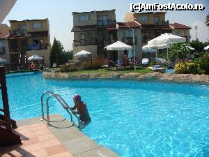 [P03] Piscina casutelor » foto by alexpgt
 - 
<span class="allrVoted glyphicon glyphicon-heart hidden" id="av344321"></span>
<a class="m-l-10 hidden" id="sv344321" onclick="voting_Foto_DelVot(,344321,203)" role="button">șterge vot <span class="glyphicon glyphicon-remove"></span></a>
<a id="v9344321" class=" c-red"  onclick="voting_Foto_SetVot(344321)" role="button"><span class="glyphicon glyphicon-heart-empty"></span> <b>LIKE</b> = Votează poza</a> <img class="hidden"  id="f344321W9" src="/imagini/loader.gif" border="0" /><span class="AjErrMes hidden" id="e344321ErM"></span>