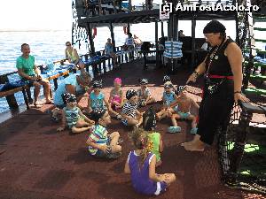 [P06] Excursie corabia piratilor » foto by adelinat
 - 
<span class="allrVoted glyphicon glyphicon-heart hidden" id="av518101"></span>
<a class="m-l-10 hidden" id="sv518101" onclick="voting_Foto_DelVot(,518101,203)" role="button">șterge vot <span class="glyphicon glyphicon-remove"></span></a>
<a id="v9518101" class=" c-red"  onclick="voting_Foto_SetVot(518101)" role="button"><span class="glyphicon glyphicon-heart-empty"></span> <b>LIKE</b> = Votează poza</a> <img class="hidden"  id="f518101W9" src="/imagini/loader.gif" border="0" /><span class="AjErrMes hidden" id="e518101ErM"></span>