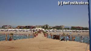 [P10] Imagine de pe ponton: in fata Silence Beach, in stanga Club Voyage Selge, in dreapta Turan Prince World » foto by raducondulimazi
 - 
<span class="allrVoted glyphicon glyphicon-heart hidden" id="av395476"></span>
<a class="m-l-10 hidden" id="sv395476" onclick="voting_Foto_DelVot(,395476,203)" role="button">șterge vot <span class="glyphicon glyphicon-remove"></span></a>
<a id="v9395476" class=" c-red"  onclick="voting_Foto_SetVot(395476)" role="button"><span class="glyphicon glyphicon-heart-empty"></span> <b>LIKE</b> = Votează poza</a> <img class="hidden"  id="f395476W9" src="/imagini/loader.gif" border="0" /><span class="AjErrMes hidden" id="e395476ErM"></span>