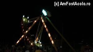 [P03] luna park » foto by red_dog_braila
 - 
<span class="allrVoted glyphicon glyphicon-heart hidden" id="av363637"></span>
<a class="m-l-10 hidden" id="sv363637" onclick="voting_Foto_DelVot(,363637,203)" role="button">șterge vot <span class="glyphicon glyphicon-remove"></span></a>
<a id="v9363637" class=" c-red"  onclick="voting_Foto_SetVot(363637)" role="button"><span class="glyphicon glyphicon-heart-empty"></span> <b>LIKE</b> = Votează poza</a> <img class="hidden"  id="f363637W9" src="/imagini/loader.gif" border="0" /><span class="AjErrMes hidden" id="e363637ErM"></span>