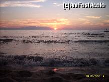 [P09] apus de soare » foto by danastra
 - 
<span class="allrVoted glyphicon glyphicon-heart hidden" id="av194871"></span>
<a class="m-l-10 hidden" id="sv194871" onclick="voting_Foto_DelVot(,194871,210)" role="button">șterge vot <span class="glyphicon glyphicon-remove"></span></a>
<a id="v9194871" class=" c-red"  onclick="voting_Foto_SetVot(194871)" role="button"><span class="glyphicon glyphicon-heart-empty"></span> <b>LIKE</b> = Votează poza</a> <img class="hidden"  id="f194871W9" src="/imagini/loader.gif" border="0" /><span class="AjErrMes hidden" id="e194871ErM"></span>