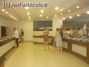 [P14] alta parte a restaurantului... » foto by trush
 - 
<span class="allrVoted glyphicon glyphicon-heart hidden" id="av837299"></span>
<a class="m-l-10 hidden" id="sv837299" onclick="voting_Foto_DelVot(,837299,210)" role="button">șterge vot <span class="glyphicon glyphicon-remove"></span></a>
<a id="v9837299" class=" c-red"  onclick="voting_Foto_SetVot(837299)" role="button"><span class="glyphicon glyphicon-heart-empty"></span> <b>LIKE</b> = Votează poza</a> <img class="hidden"  id="f837299W9" src="/imagini/loader.gif" border="0" /><span class="AjErrMes hidden" id="e837299ErM"></span>