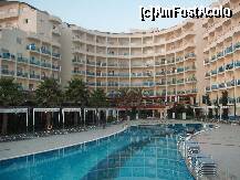 [P13] hotel sealight » foto by yasemin72
 - 
<span class="allrVoted glyphicon glyphicon-heart hidden" id="av225881"></span>
<a class="m-l-10 hidden" id="sv225881" onclick="voting_Foto_DelVot(,225881,215)" role="button">șterge vot <span class="glyphicon glyphicon-remove"></span></a>
<a id="v9225881" class=" c-red"  onclick="voting_Foto_SetVot(225881)" role="button"><span class="glyphicon glyphicon-heart-empty"></span> <b>LIKE</b> = Votează poza</a> <img class="hidden"  id="f225881W9" src="/imagini/loader.gif" border="0" /><span class="AjErrMes hidden" id="e225881ErM"></span>