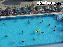 [P02] Vedere din balcon catre piscina pentru adulti » foto by florin_mch
 - 
<span class="allrVoted glyphicon glyphicon-heart hidden" id="av129200"></span>
<a class="m-l-10 hidden" id="sv129200" onclick="voting_Foto_DelVot(,129200,217)" role="button">șterge vot <span class="glyphicon glyphicon-remove"></span></a>
<a id="v9129200" class=" c-red"  onclick="voting_Foto_SetVot(129200)" role="button"><span class="glyphicon glyphicon-heart-empty"></span> <b>LIKE</b> = Votează poza</a> <img class="hidden"  id="f129200W9" src="/imagini/loader.gif" border="0" /><span class="AjErrMes hidden" id="e129200ErM"></span>