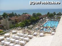 [P01] terasa pt cina de seara,piscina si marea » foto by mona serban
 - 
<span class="allrVoted glyphicon glyphicon-heart hidden" id="av259877"></span>
<a class="m-l-10 hidden" id="sv259877" onclick="voting_Foto_DelVot(,259877,217)" role="button">șterge vot <span class="glyphicon glyphicon-remove"></span></a>
<a id="v9259877" class=" c-red"  onclick="voting_Foto_SetVot(259877)" role="button"><span class="glyphicon glyphicon-heart-empty"></span> <b>LIKE</b> = Votează poza</a> <img class="hidden"  id="f259877W9" src="/imagini/loader.gif" border="0" /><span class="AjErrMes hidden" id="e259877ErM"></span>