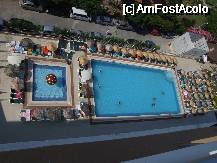 [P06] piscina de sus » foto by roxi_iv
 - 
<span class="allrVoted glyphicon glyphicon-heart hidden" id="av335895"></span>
<a class="m-l-10 hidden" id="sv335895" onclick="voting_Foto_DelVot(,335895,217)" role="button">șterge vot <span class="glyphicon glyphicon-remove"></span></a>
<a id="v9335895" class=" c-red"  onclick="voting_Foto_SetVot(335895)" role="button"><span class="glyphicon glyphicon-heart-empty"></span> <b>LIKE</b> = Votează poza</a> <img class="hidden"  id="f335895W9" src="/imagini/loader.gif" border="0" /><span class="AjErrMes hidden" id="e335895ErM"></span>