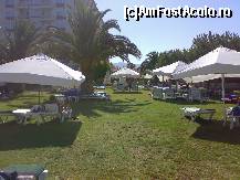 [P06] Gradina dintre hotel si mare. » foto by nnaaee
 - 
<span class="allrVoted glyphicon glyphicon-heart hidden" id="av58924"></span>
<a class="m-l-10 hidden" id="sv58924" onclick="voting_Foto_DelVot(,58924,217)" role="button">șterge vot <span class="glyphicon glyphicon-remove"></span></a>
<a id="v958924" class=" c-red"  onclick="voting_Foto_SetVot(58924)" role="button"><span class="glyphicon glyphicon-heart-empty"></span> <b>LIKE</b> = Votează poza</a> <img class="hidden"  id="f58924W9" src="/imagini/loader.gif" border="0" /><span class="AjErrMes hidden" id="e58924ErM"></span>