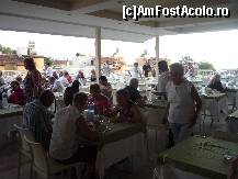 [P78] HE - mesele din ineriorul restaurantului. » foto by Horia
 - 
<span class="allrVoted glyphicon glyphicon-heart hidden" id="av140501"></span>
<a class="m-l-10 hidden" id="sv140501" onclick="voting_Foto_DelVot(,140501,217)" role="button">șterge vot <span class="glyphicon glyphicon-remove"></span></a>
<a id="v9140501" class=" c-red"  onclick="voting_Foto_SetVot(140501)" role="button"><span class="glyphicon glyphicon-heart-empty"></span> <b>LIKE</b> = Votează poza</a> <img class="hidden"  id="f140501W9" src="/imagini/loader.gif" border="0" /><span class="AjErrMes hidden" id="e140501ErM"></span>
