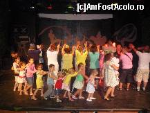 [P81] HE - seara la amfiteatru la discoteca copiilor. » foto by Horia
 - 
<span class="allrVoted glyphicon glyphicon-heart hidden" id="av140504"></span>
<a class="m-l-10 hidden" id="sv140504" onclick="voting_Foto_DelVot(,140504,217)" role="button">șterge vot <span class="glyphicon glyphicon-remove"></span></a>
<a id="v9140504" class=" c-red"  onclick="voting_Foto_SetVot(140504)" role="button"><span class="glyphicon glyphicon-heart-empty"></span> <b>LIKE</b> = Votează poza</a> <img class="hidden"  id="f140504W9" src="/imagini/loader.gif" border="0" /><span class="AjErrMes hidden" id="e140504ErM"></span>