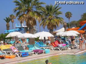 [P07] Piscina » foto by licurici
 - 
<span class="allrVoted glyphicon glyphicon-heart hidden" id="av341755"></span>
<a class="m-l-10 hidden" id="sv341755" onclick="voting_Foto_DelVot(,341755,218)" role="button">șterge vot <span class="glyphicon glyphicon-remove"></span></a>
<a id="v9341755" class=" c-red"  onclick="voting_Foto_SetVot(341755)" role="button"><span class="glyphicon glyphicon-heart-empty"></span> <b>LIKE</b> = Votează poza</a> <img class="hidden"  id="f341755W9" src="/imagini/loader.gif" border="0" /><span class="AjErrMes hidden" id="e341755ErM"></span>