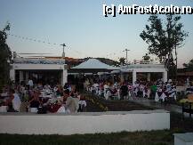 [P26] EHBC - terasa restaurantului - seara » foto by Horia
 - 
<span class="allrVoted glyphicon glyphicon-heart hidden" id="av10269"></span>
<a class="m-l-10 hidden" id="sv10269" onclick="voting_Foto_DelVot(,10269,218)" role="button">șterge vot <span class="glyphicon glyphicon-remove"></span></a>
<a id="v910269" class=" c-red"  onclick="voting_Foto_SetVot(10269)" role="button"><span class="glyphicon glyphicon-heart-empty"></span> <b>LIKE</b> = Votează poza</a> <img class="hidden"  id="f10269W9" src="/imagini/loader.gif" border="0" /><span class="AjErrMes hidden" id="e10269ErM"></span>