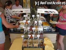 [P30] EHBC - restaurant - zona mancarurilor calde » foto by Horia
 - 
<span class="allrVoted glyphicon glyphicon-heart hidden" id="av10273"></span>
<a class="m-l-10 hidden" id="sv10273" onclick="voting_Foto_DelVot(,10273,218)" role="button">șterge vot <span class="glyphicon glyphicon-remove"></span></a>
<a id="v910273" class=" c-red"  onclick="voting_Foto_SetVot(10273)" role="button"><span class="glyphicon glyphicon-heart-empty"></span> <b>LIKE</b> = Votează poza</a> <img class="hidden"  id="f10273W9" src="/imagini/loader.gif" border="0" /><span class="AjErrMes hidden" id="e10273ErM"></span>