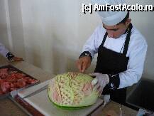 [P35] EHBC - restaurant - arta pe pepeni » foto by Horia
 - 
<span class="allrVoted glyphicon glyphicon-heart hidden" id="av10278"></span>
<a class="m-l-10 hidden" id="sv10278" onclick="voting_Foto_DelVot(,10278,218)" role="button">șterge vot <span class="glyphicon glyphicon-remove"></span></a>
<a id="v910278" class=" c-red"  onclick="voting_Foto_SetVot(10278)" role="button"><span class="glyphicon glyphicon-heart-empty"></span> <b>LIKE</b> = Votează poza</a> <img class="hidden"  id="f10278W9" src="/imagini/loader.gif" border="0" /><span class="AjErrMes hidden" id="e10278ErM"></span>