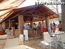 [P40] EHBC - terasa cu barul principal » foto by Horia
 - 
<span class="allrVoted glyphicon glyphicon-heart hidden" id="av10283"></span>
<a class="m-l-10 hidden" id="sv10283" onclick="voting_Foto_DelVot(,10283,218)" role="button">șterge vot <span class="glyphicon glyphicon-remove"></span></a>
<a id="v910283" class=" c-red"  onclick="voting_Foto_SetVot(10283)" role="button"><span class="glyphicon glyphicon-heart-empty"></span> <b>LIKE</b> = Votează poza</a> <img class="hidden"  id="f10283W9" src="/imagini/loader.gif" border="0" /><span class="AjErrMes hidden" id="e10283ErM"></span>