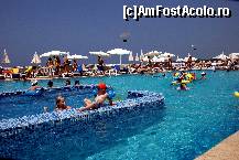 [P09] Piscina principala » foto by Griegut
 - 
<span class="allrVoted glyphicon glyphicon-heart hidden" id="av449685"></span>
<a class="m-l-10 hidden" id="sv449685" onclick="voting_Foto_DelVot(,449685,218)" role="button">șterge vot <span class="glyphicon glyphicon-remove"></span></a>
<a id="v9449685" class=" c-red"  onclick="voting_Foto_SetVot(449685)" role="button"><span class="glyphicon glyphicon-heart-empty"></span> <b>LIKE</b> = Votează poza</a> <img class="hidden"  id="f449685W9" src="/imagini/loader.gif" border="0" /><span class="AjErrMes hidden" id="e449685ErM"></span>