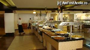 [P76] Bucatarii verifica daca totul e impecabil!  » foto by kelyboy
 - 
<span class="allrVoted glyphicon glyphicon-heart hidden" id="av393268"></span>
<a class="m-l-10 hidden" id="sv393268" onclick="voting_Foto_DelVot(,393268,218)" role="button">șterge vot <span class="glyphicon glyphicon-remove"></span></a>
<a id="v9393268" class=" c-red"  onclick="voting_Foto_SetVot(393268)" role="button"><span class="glyphicon glyphicon-heart-empty"></span> <b>LIKE</b> = Votează poza</a> <img class="hidden"  id="f393268W9" src="/imagini/loader.gif" border="0" /><span class="AjErrMes hidden" id="e393268ErM"></span>