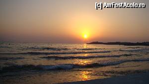 [P78] Fara cuvinte...  » foto by kelyboy
 - 
<span class="allrVoted glyphicon glyphicon-heart hidden" id="av393270"></span>
<a class="m-l-10 hidden" id="sv393270" onclick="voting_Foto_DelVot(,393270,218)" role="button">șterge vot <span class="glyphicon glyphicon-remove"></span></a>
<a id="v9393270" class=" c-red"  onclick="voting_Foto_SetVot(393270)" role="button"><span class="glyphicon glyphicon-heart-empty"></span> <b>LIKE</b> = Votează poza</a> <img class="hidden"  id="f393270W9" src="/imagini/loader.gif" border="0" /><span class="AjErrMes hidden" id="e393270ErM"></span>