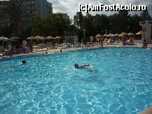 [P04] piscina mare cu apa foarte calda...superba » foto by floryn72
 - 
<span class="allrVoted glyphicon glyphicon-heart hidden" id="av325713"></span>
<a class="m-l-10 hidden" id="sv325713" onclick="voting_Foto_DelVot(,325713,220)" role="button">șterge vot <span class="glyphicon glyphicon-remove"></span></a>
<a id="v9325713" class=" c-red"  onclick="voting_Foto_SetVot(325713)" role="button"><span class="glyphicon glyphicon-heart-empty"></span> <b>LIKE</b> = Votează poza</a> <img class="hidden"  id="f325713W9" src="/imagini/loader.gif" border="0" /><span class="AjErrMes hidden" id="e325713ErM"></span>