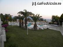 [P02] Prima piscina. » foto by Gromm
 - 
<span class="allrVoted glyphicon glyphicon-heart hidden" id="av298706"></span>
<a class="m-l-10 hidden" id="sv298706" onclick="voting_Foto_DelVot(,298706,220)" role="button">șterge vot <span class="glyphicon glyphicon-remove"></span></a>
<a id="v9298706" class=" c-red"  onclick="voting_Foto_SetVot(298706)" role="button"><span class="glyphicon glyphicon-heart-empty"></span> <b>LIKE</b> = Votează poza</a> <img class="hidden"  id="f298706W9" src="/imagini/loader.gif" border="0" /><span class="AjErrMes hidden" id="e298706ErM"></span>