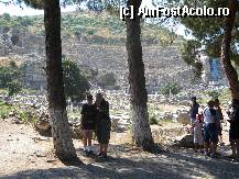 [P58] Amfiteatrul din Effes » foto by Gromm
 - 
<span class="allrVoted glyphicon glyphicon-heart hidden" id="av298780"></span>
<a class="m-l-10 hidden" id="sv298780" onclick="voting_Foto_DelVot(,298780,220)" role="button">șterge vot <span class="glyphicon glyphicon-remove"></span></a>
<a id="v9298780" class=" c-red"  onclick="voting_Foto_SetVot(298780)" role="button"><span class="glyphicon glyphicon-heart-empty"></span> <b>LIKE</b> = Votează poza</a> <img class="hidden"  id="f298780W9" src="/imagini/loader.gif" border="0" /><span class="AjErrMes hidden" id="e298780ErM"></span>